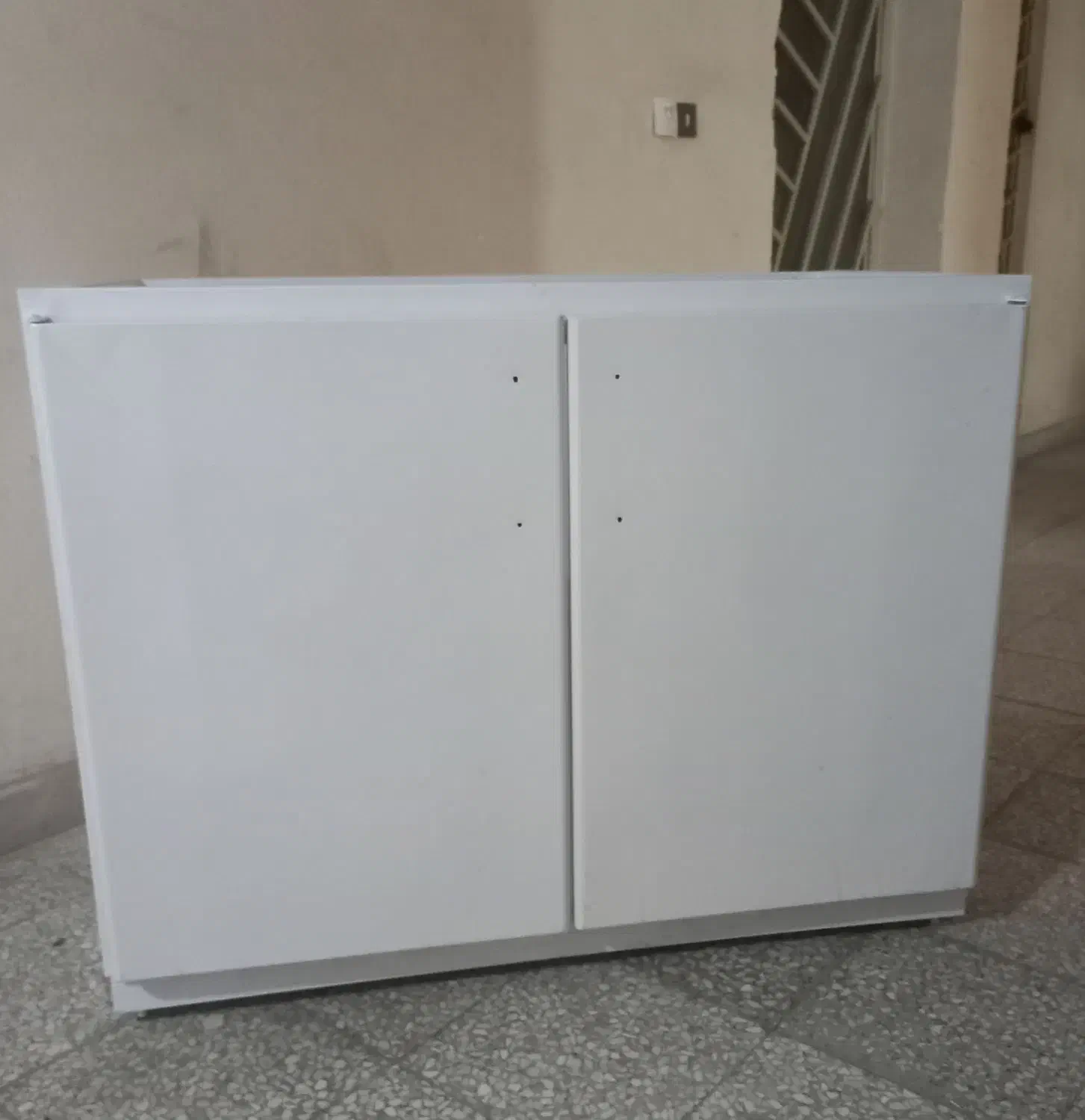 کابینت و نردبان گالوانیزه|مصالح و تجهیزات ساختمان|اصفهان, فرهنگیان|دیوار