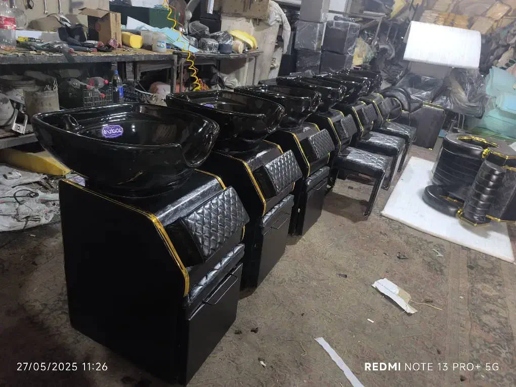 سرشور ایستاده صندلی دار شرکت برند برتر فتح تبریز|آرایشگاه و سالنهای زیبایی|تبریز, |دیوار