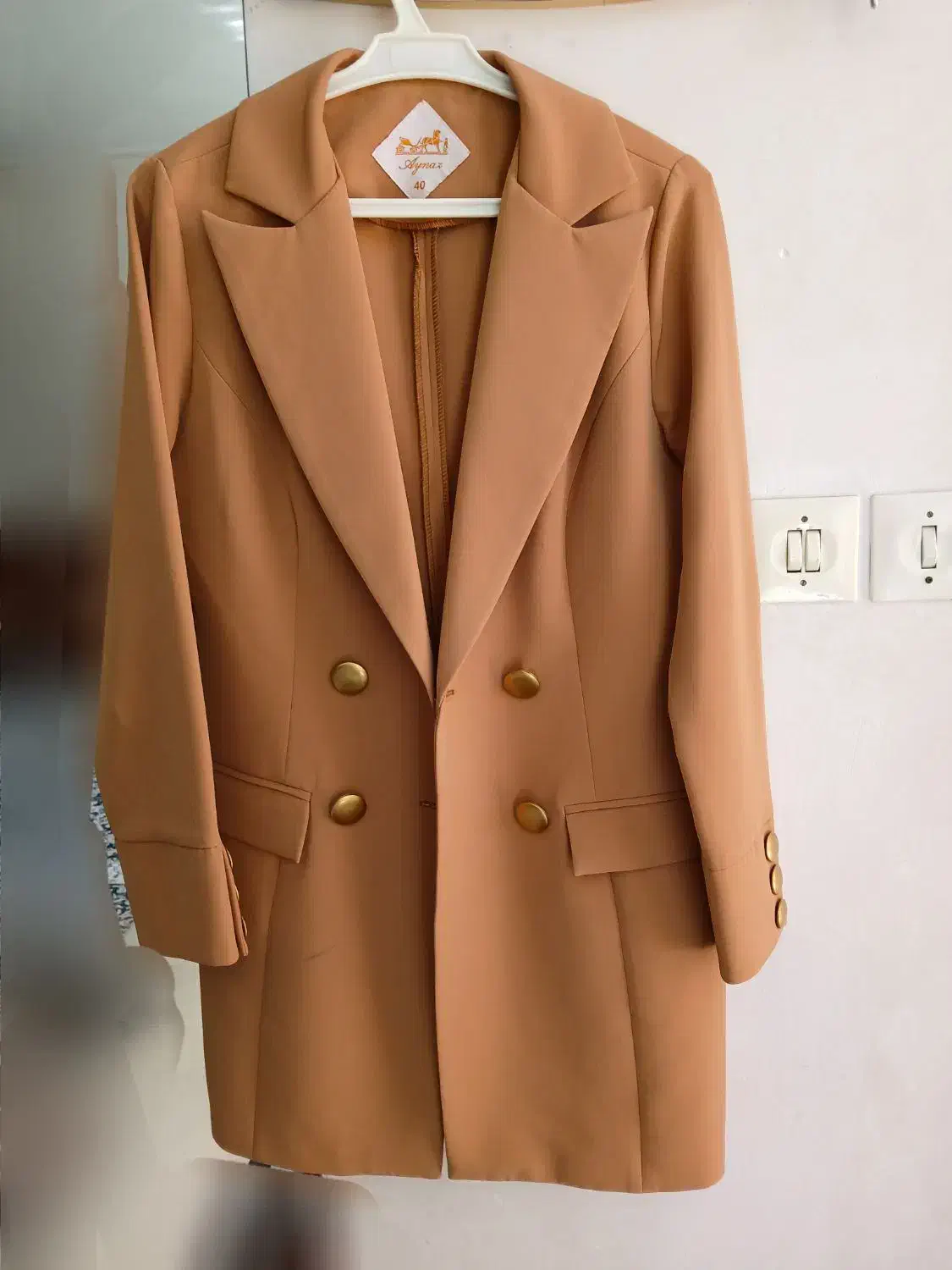 کت یقه انگلیسی و کفش اسپرت و مجلسی|لباس|مشهد, جاهد شهر|دیوار