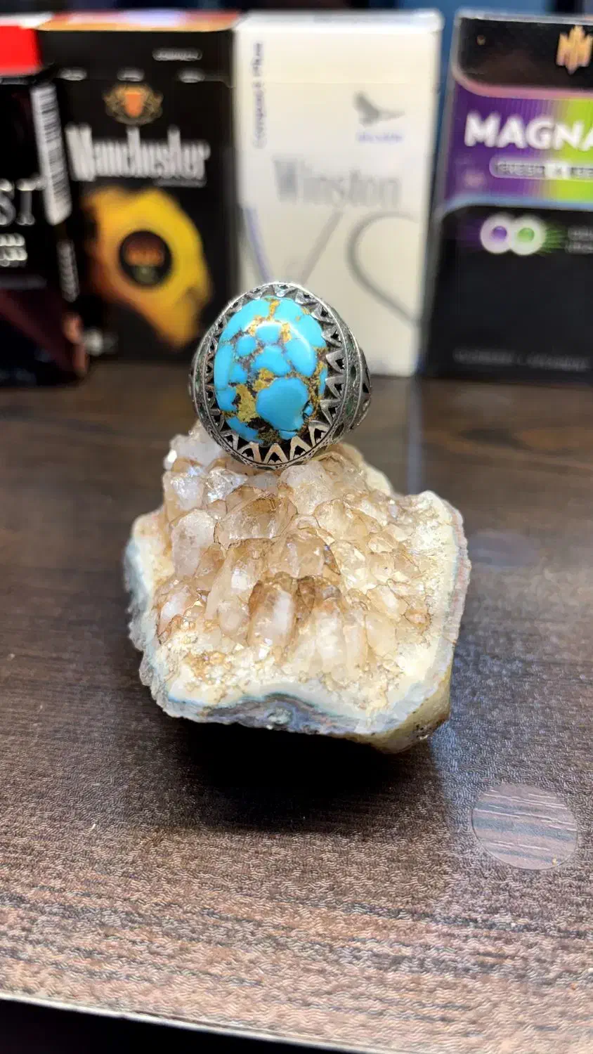 ۲عدد فیروزه نیشابور رکاب شاکری|جواهرات|اصفهان, اشکاوند|دیوار