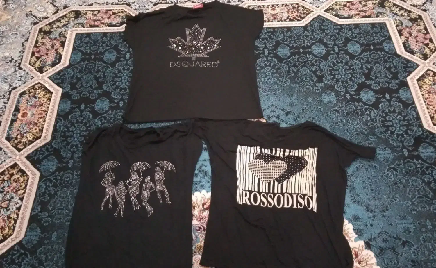 حراج تعدادی از لباس بافت بارانی کیف سالم نو صد|لباس|رشت, پاره بیجار|دیوار