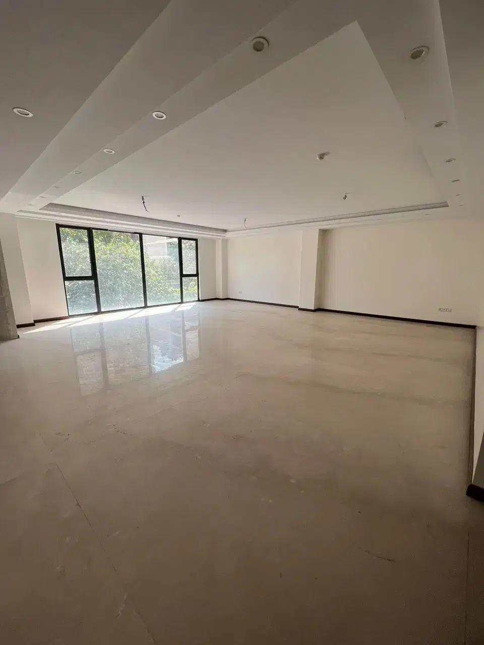 اجاره ۲۶۰متر دروس(۲p-فول مشاعات)فایل شخصی-بی نظیر