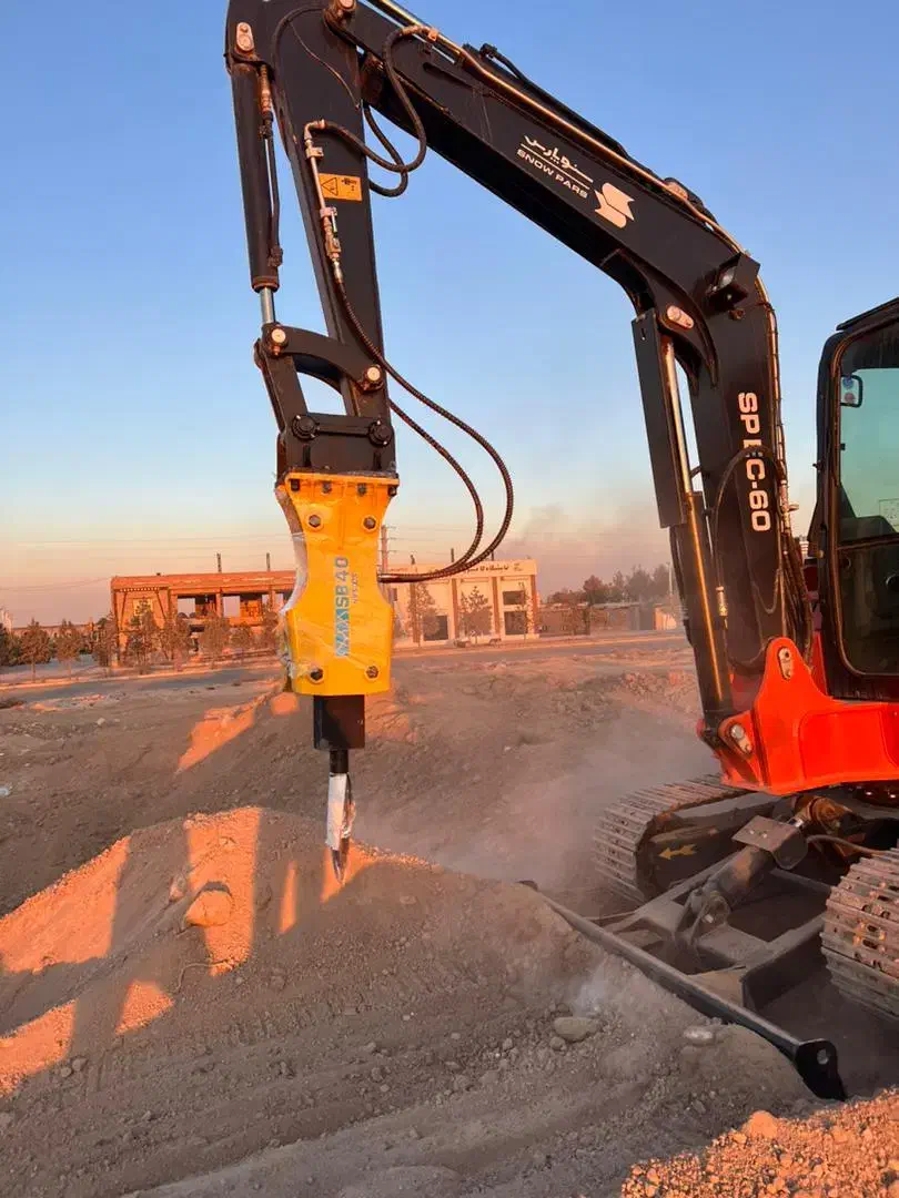 مینی بیل اماده کار برای شرکت و پیمانکار|خدمات حمل و نقل|آبادان, |دیوار