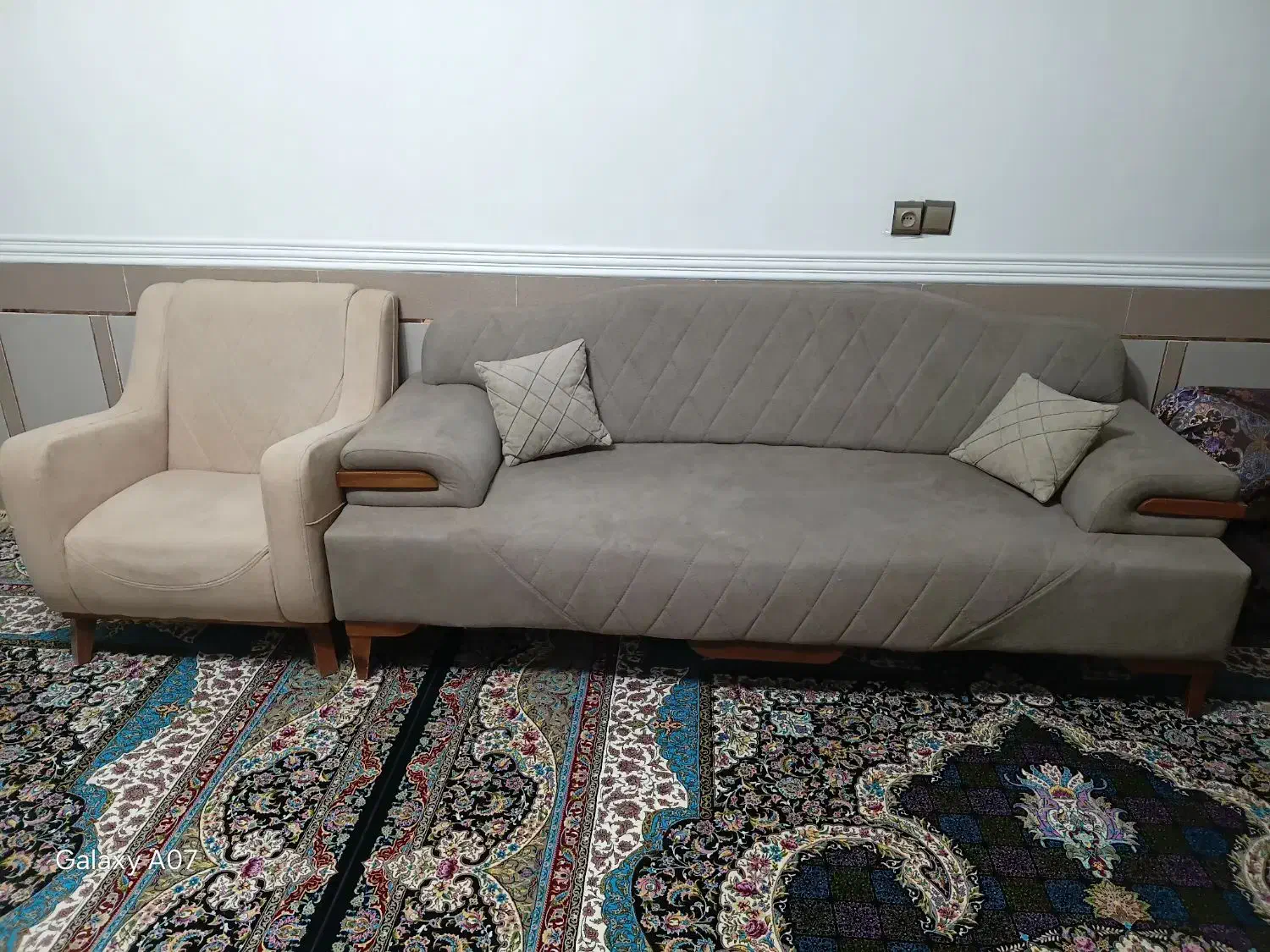 مبل|مبلمان خانگی و میز عسلی|زهک, |دیوار