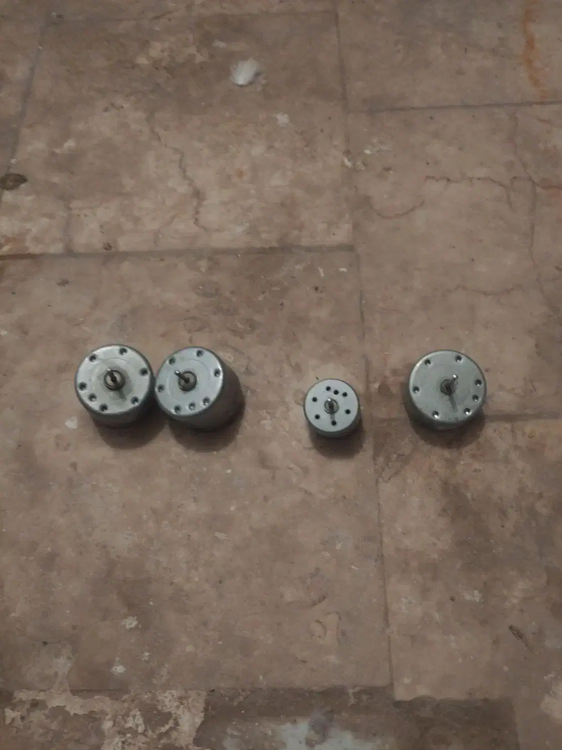 آلمیچر|ابزارآلات|گناباد, |دیوار