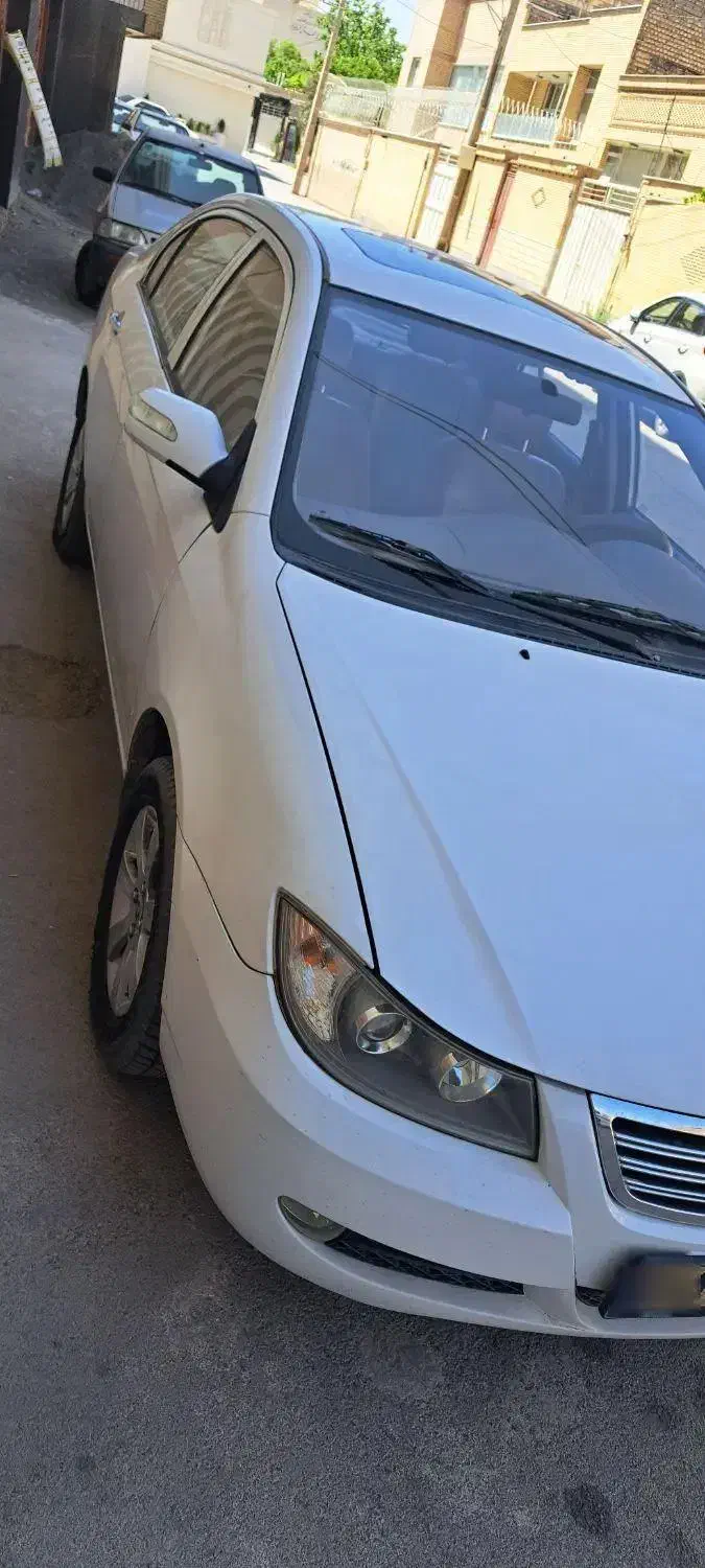 لیفان ۶۲۰ مدل ۹۳|خودرو سواری و وانت|اصفهان, محله اسلامی|دیوار