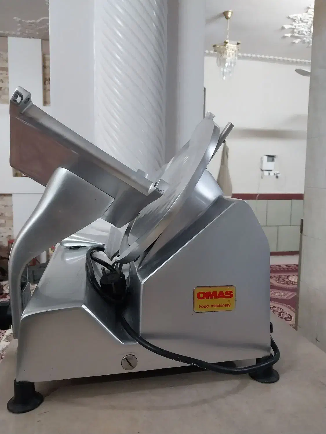 کالباس بر ایتالیایی اصل|فروشگاه و مغازه|لار, |دیوار