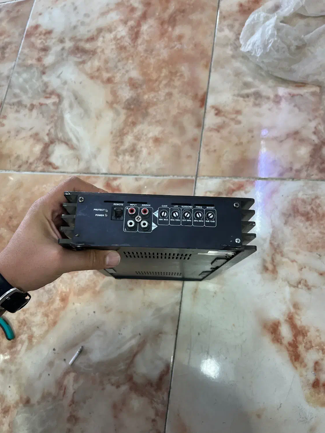 آمپیلی فایر مونو z2 ۱۵۰۰|قطعات یدکی و لوازم جانبی|فولادشهر, B8|دیوار