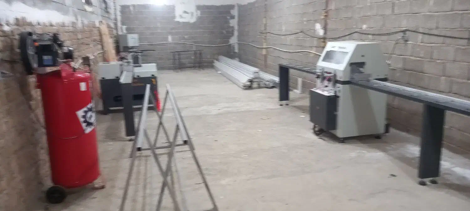 تولید فروش ونصب در وپنجره یوپی وی سی|خدمات پیشه و مهارت|تبریز, |دیوار