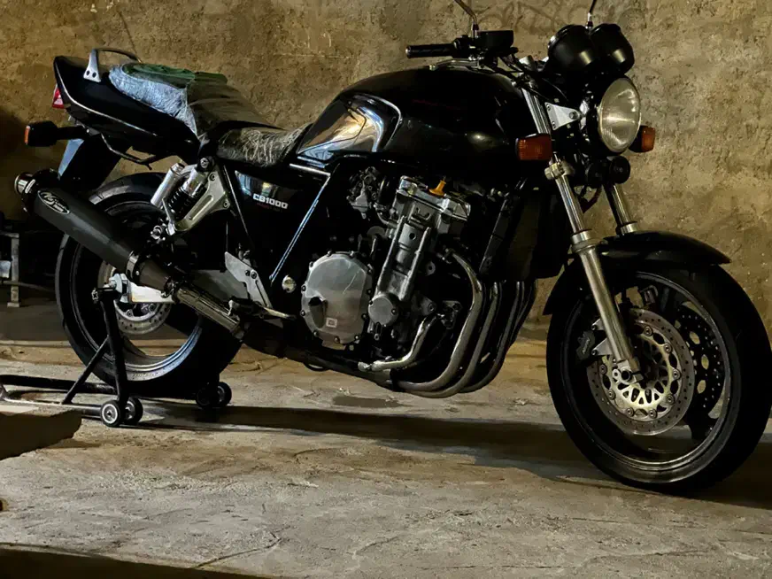 موتور سنگینCb 1000 1300 600 Zx cbr Gsxr gsx r1|موتورسیکلت|تبریز, |دیوار