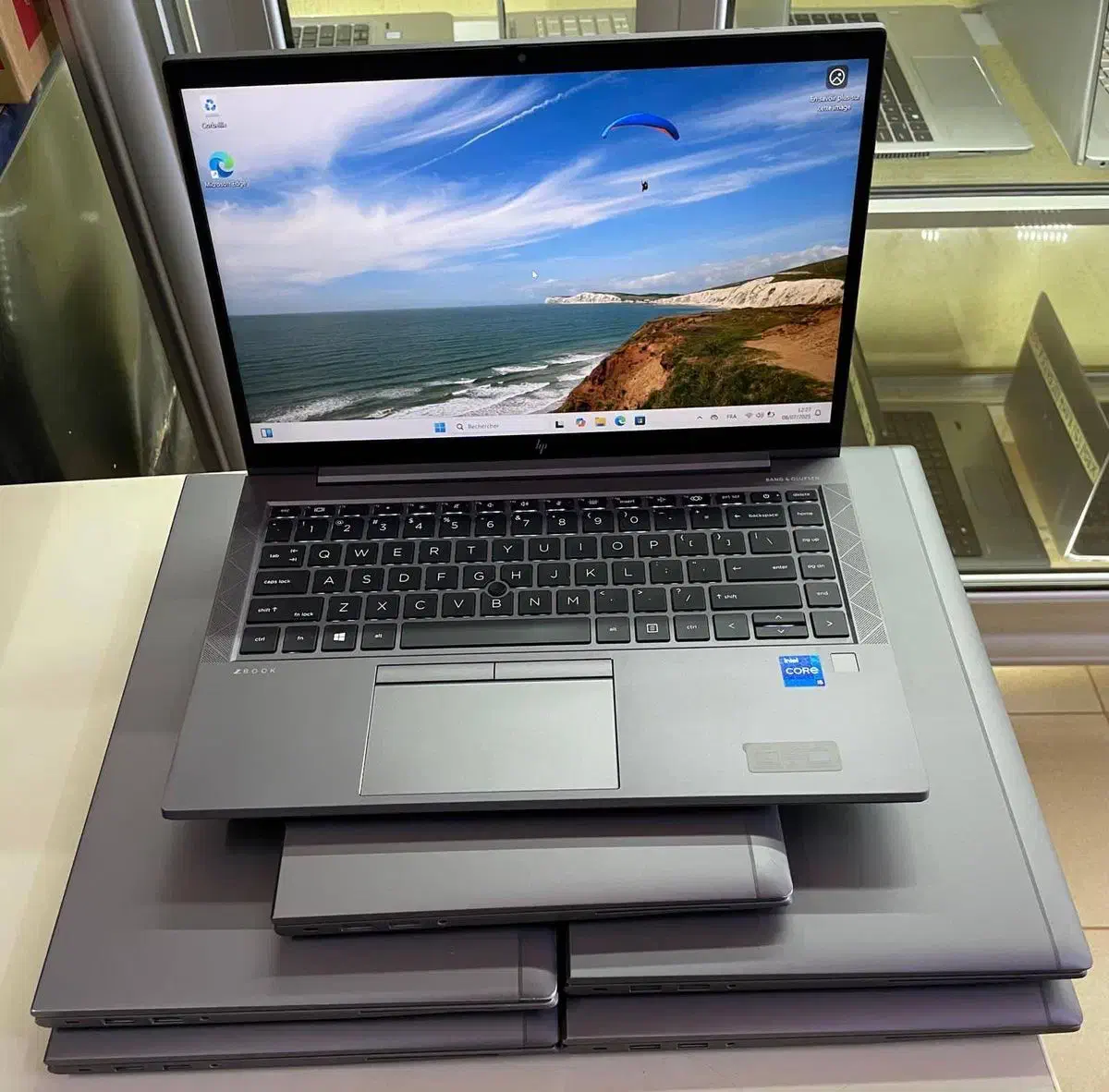 ۳۰٪ ارزانتر ، انواع لپ تاپ وارداتی تضمین شده|رایانه همراه|تهران, میرداماد|دیوار