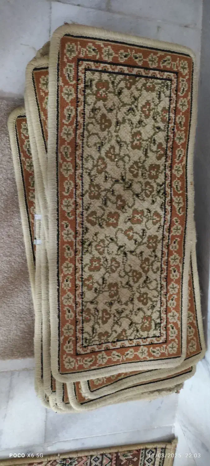 گلیم رو پله ای|گلیم، جاجیم، گبه|سنندج, |دیوار