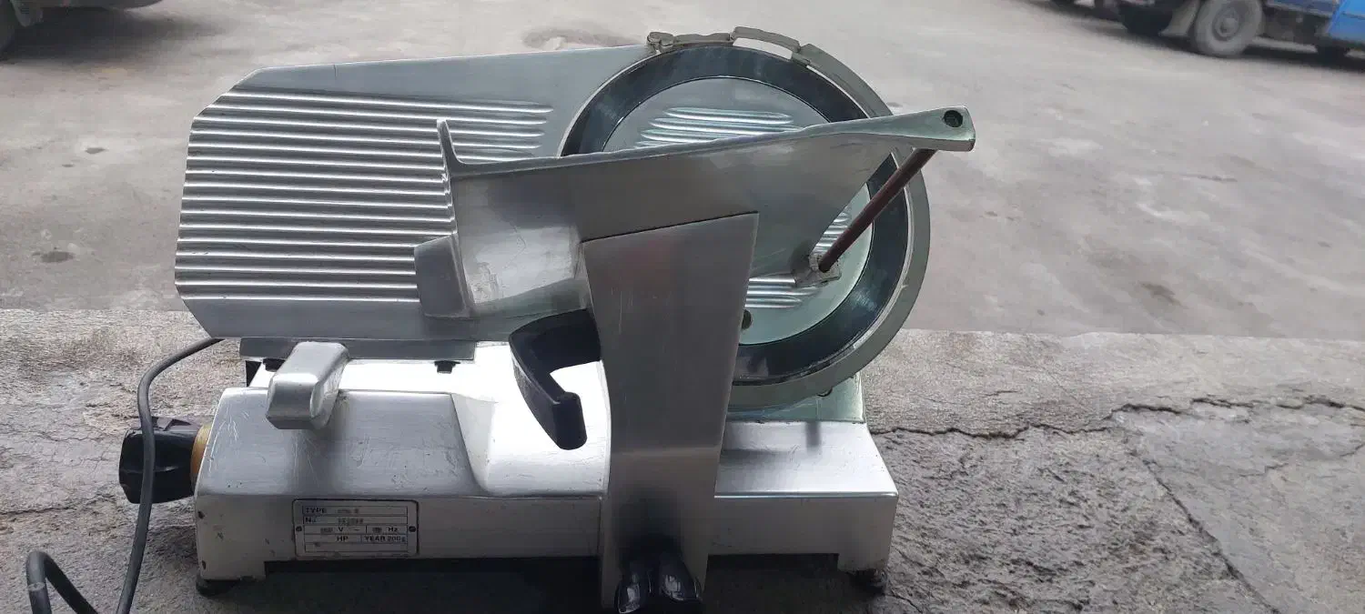 کالباس بر ایتالیایی|فروشگاه و مغازه|رشت, سلیمانداراب|دیوار