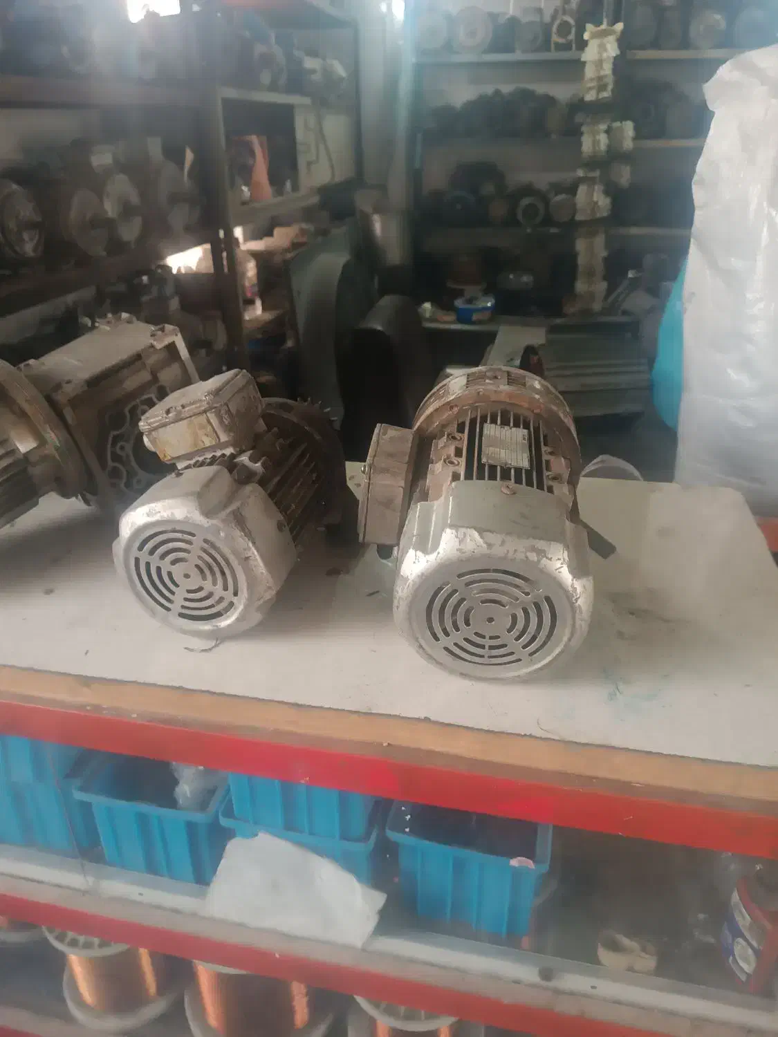 دینام گیربکس ایتالیایی فابریک بدون صدا|ماشینآلات صنعتی|تهران, شهرک آسمان|دیوار