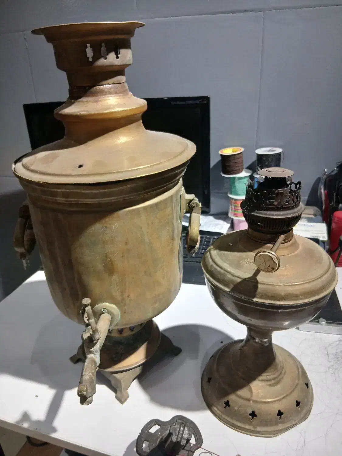 چراغ و سماور زغالی عتیقه|کلکسیون اشیاء عتیقه|سبزوار, کوی گلستان|دیوار