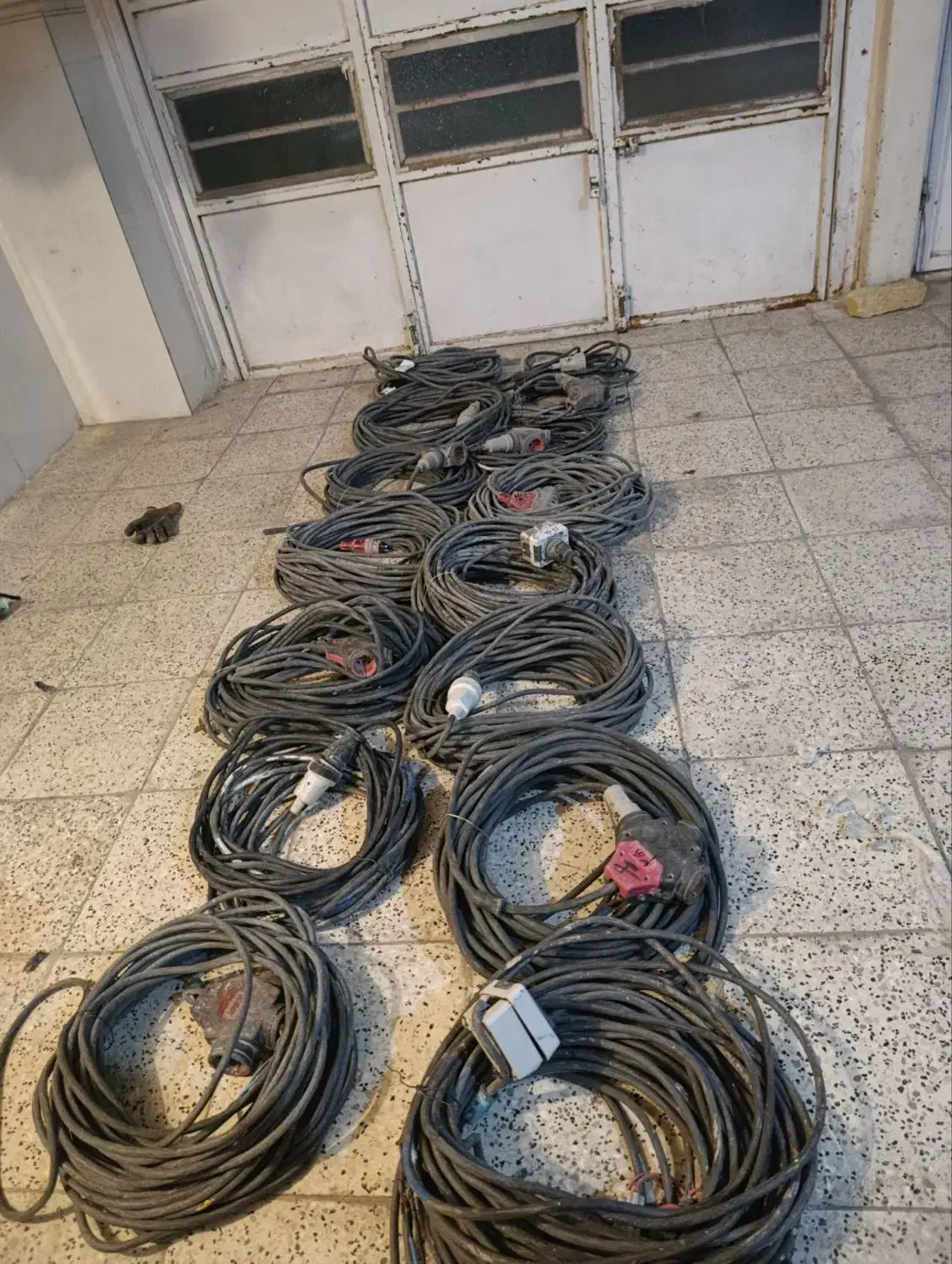 سیم سیار|ابزارآلات|مشهد, انقلاب|دیوار