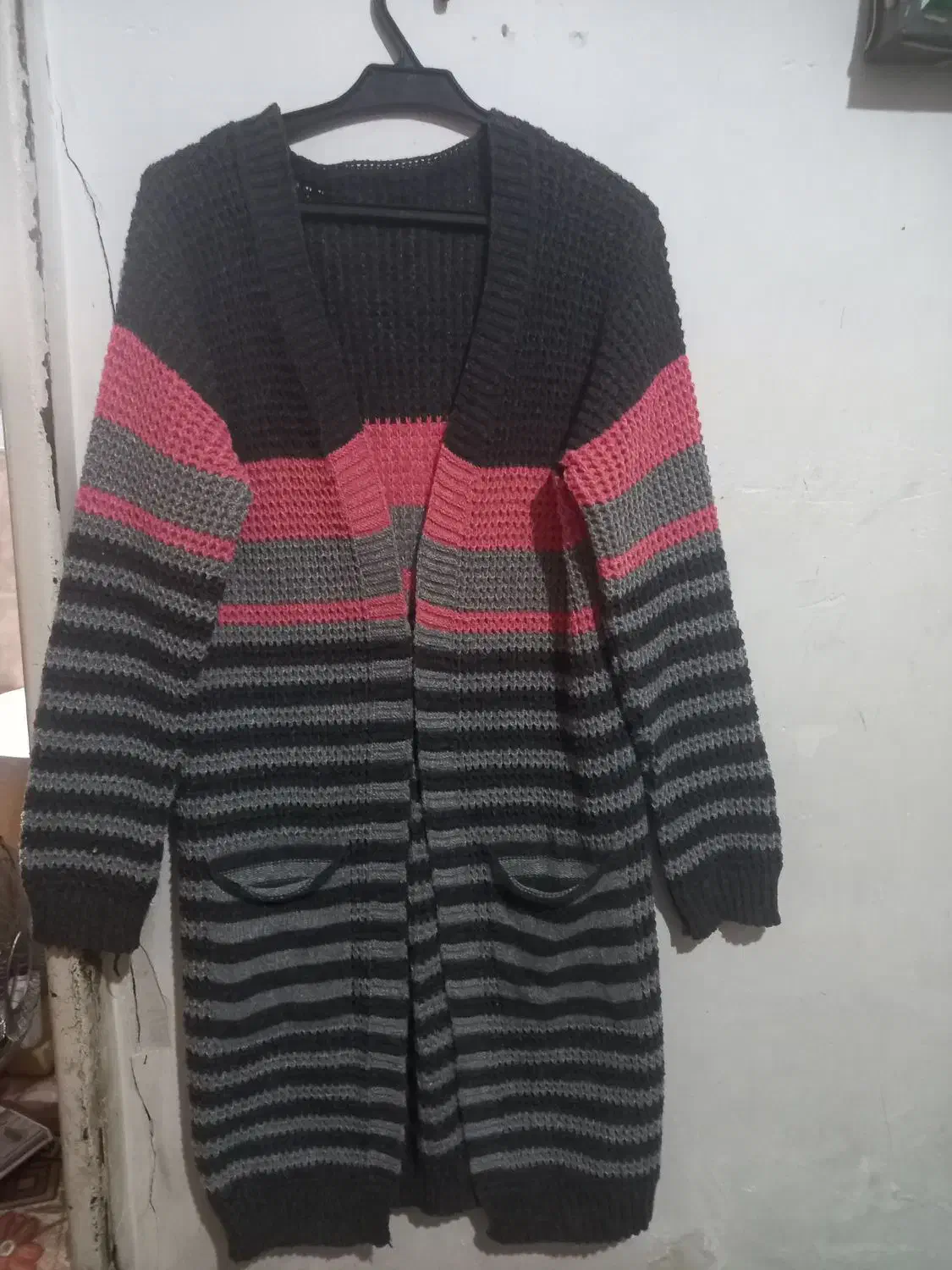 لباس و چادر|لباس|کاشان, کوچه باسکول|دیوار