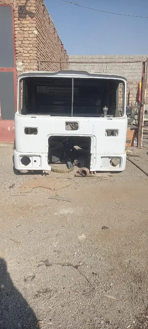 اتاق ماک بی دماغ|خودرو سنگین|صوفیان, |دیوار