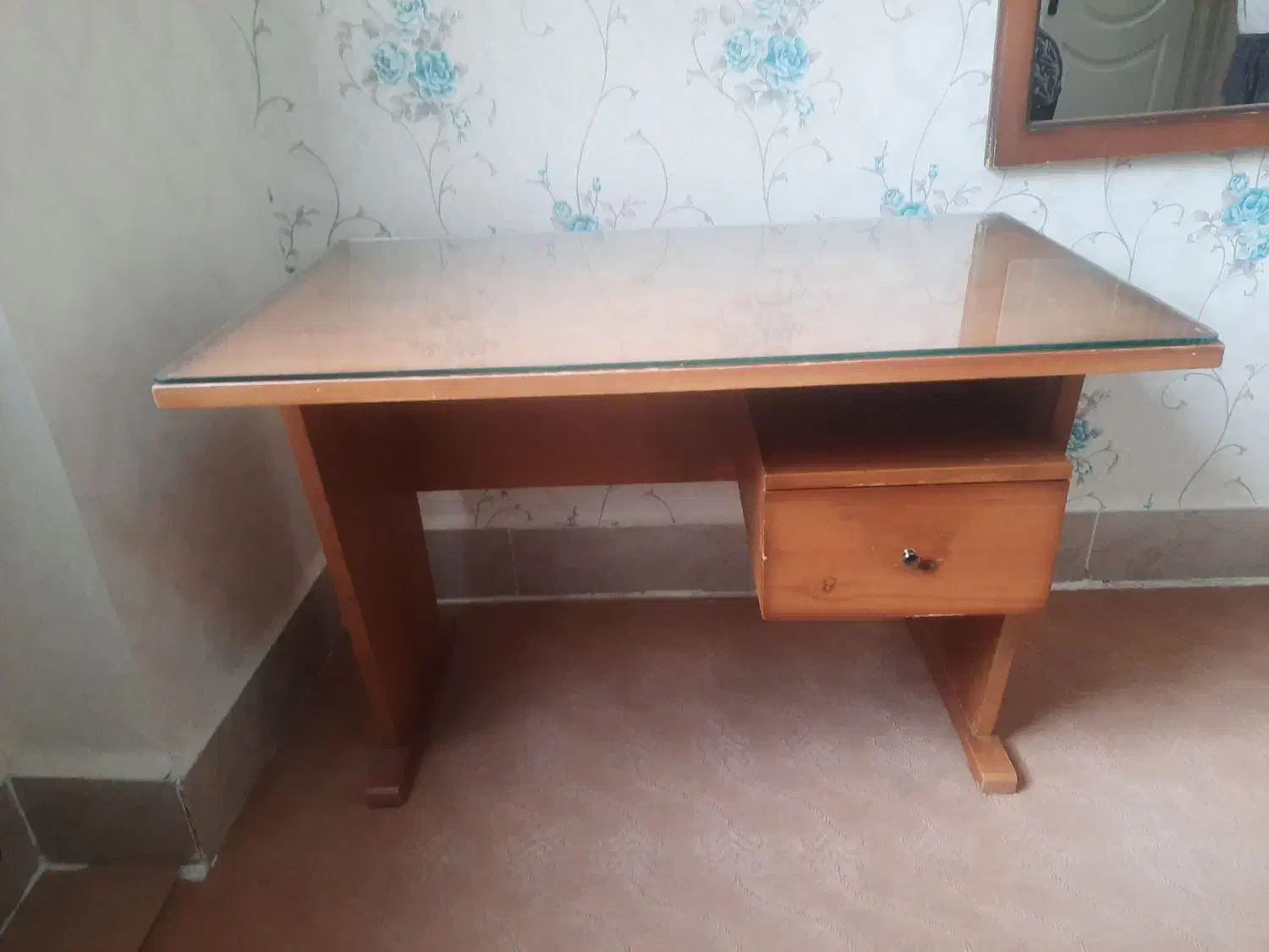 میزتحر و میز غذاخوری|میز تحریر و کامپیوتر|زنجان, |دیوار