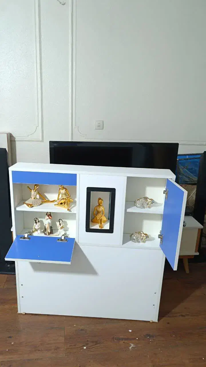 تخت یه نفره|تخت و سرویس خواب|شاهین‌شهر, مخابرات (شهید بهشتی)|دیوار