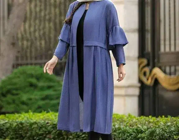 تعدادی مانتو|لباس|دوگنبدان, |دیوار