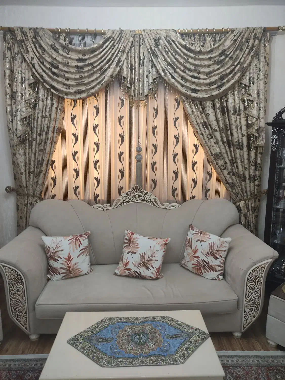 مبل با یک عدد شزلون|مبلمان خانگی و میز عسلی|اهواز, شهرک نفت|دیوار