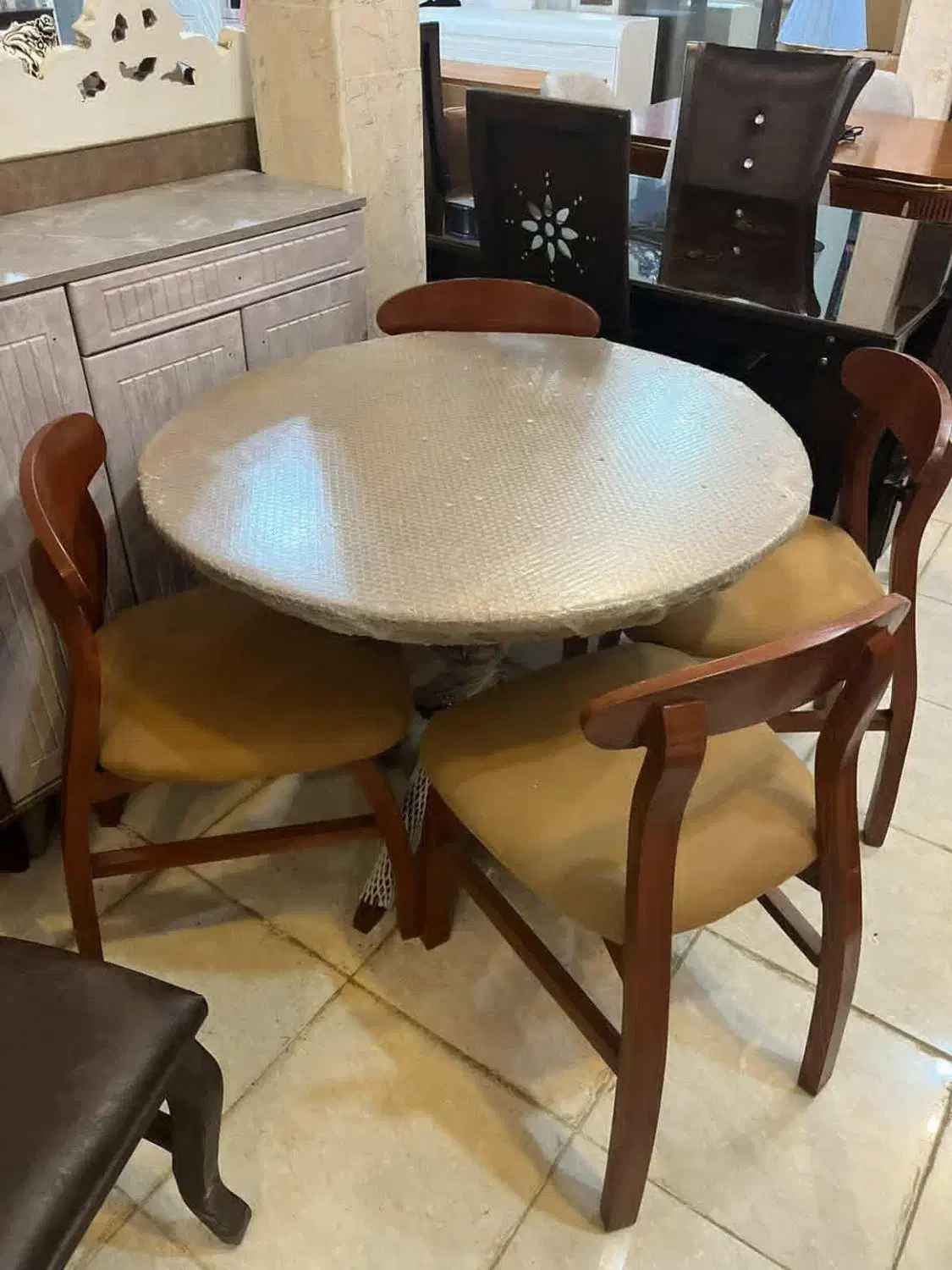 میز غذا خوری|میز و صندلی غذاخوری|قیدار, |دیوار