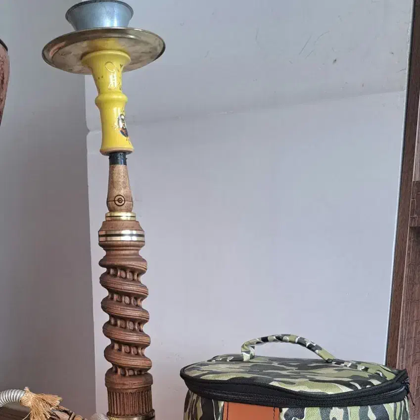 قلیون چوبی تمیز به همراه کیف|کلکسیون و سرگرمی|محمدیه-قزوین, |دیوار