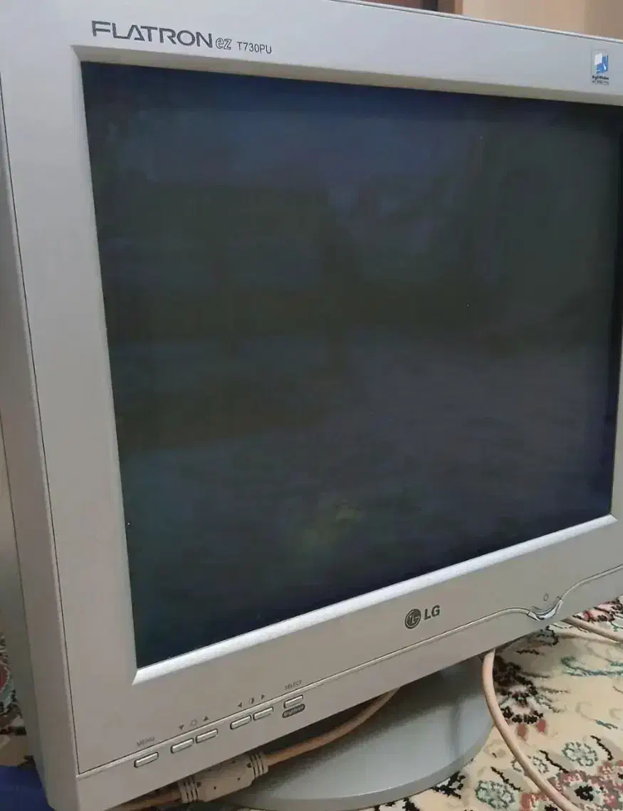 مانیتور|رایانه رومیزی|صحنه, |دیوار