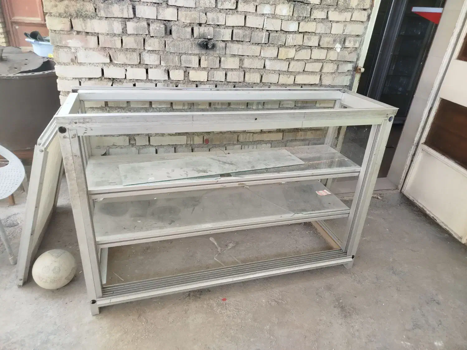 دکه آلمینیومی.صندلی|فروشگاه و مغازه|کارون, |دیوار