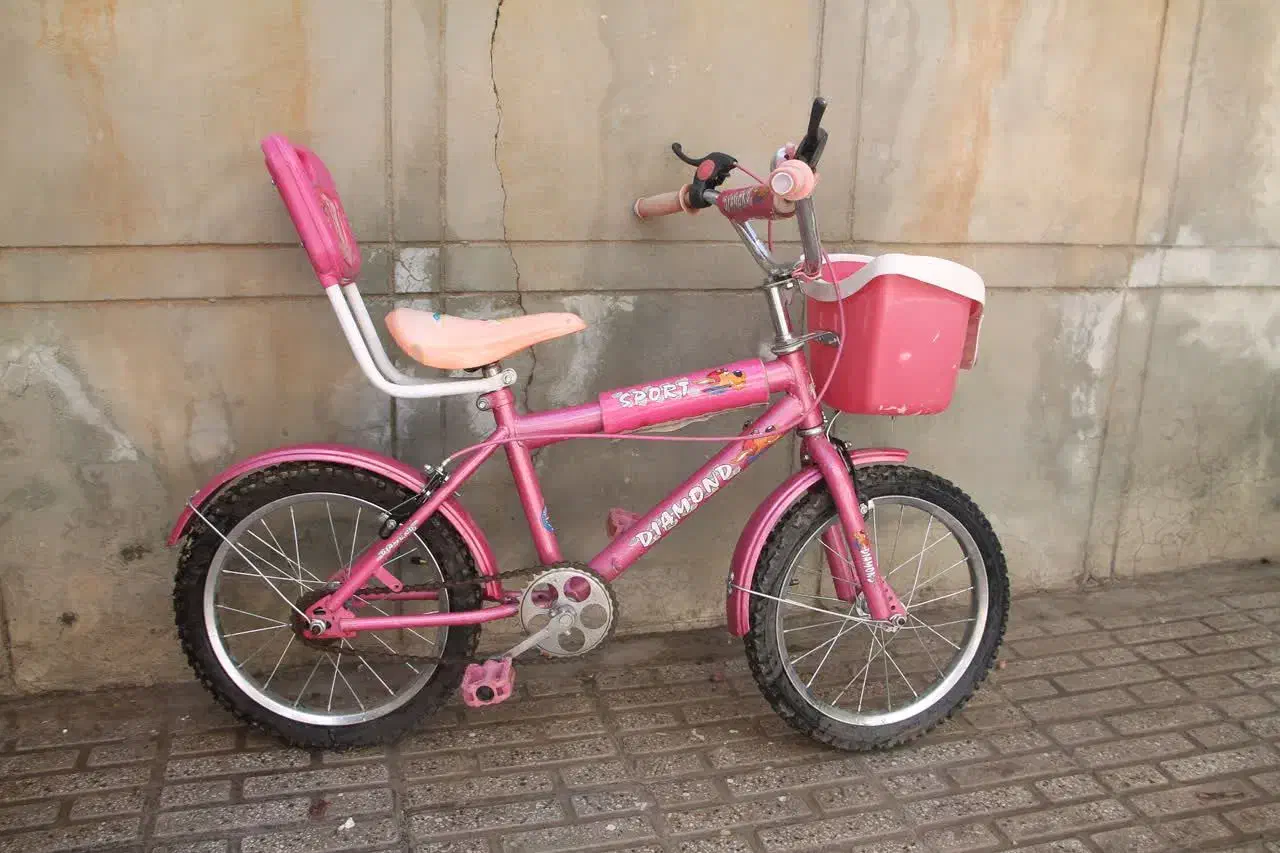 دوچرخه ۱۶ صورتی دخترونه|دوچرخه، اسکیت، اسکوتر|کرمانشاه, |دیوار