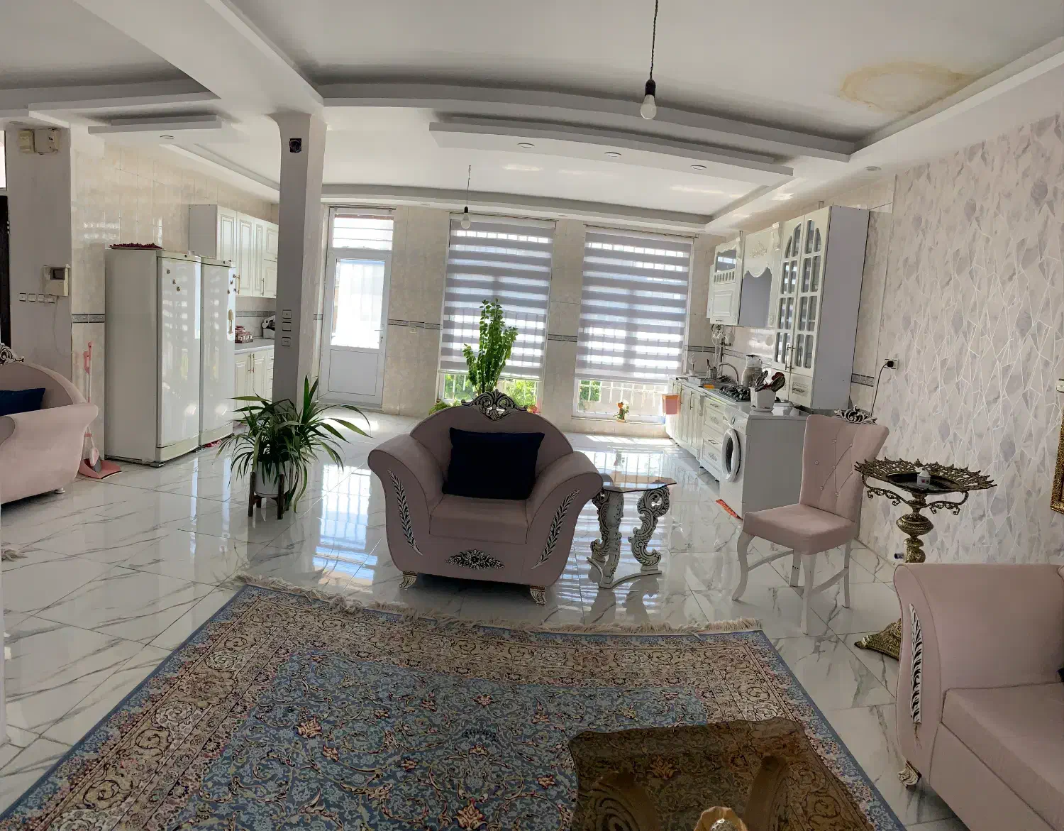 فروش فوری به علت مهاجرت|فروش خانه و ویلا|کرمانشاه, |دیوار