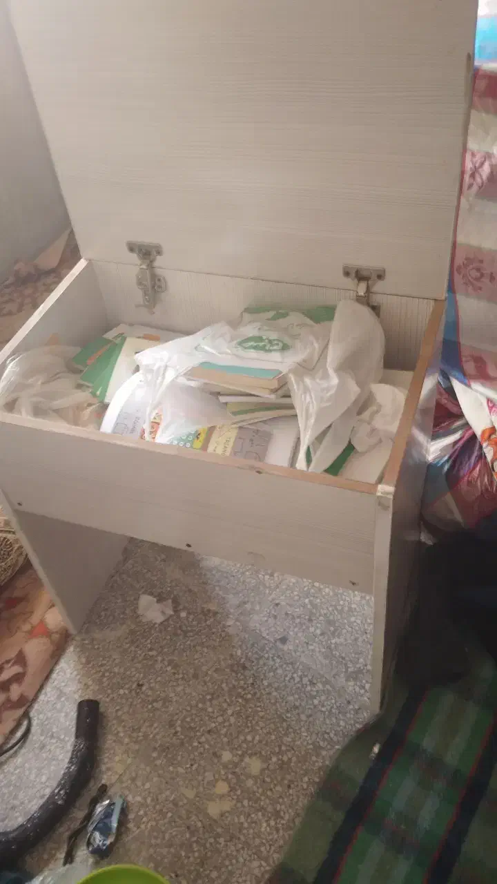 میز تحریر با صندلی ۲ عدد|میز تحریر و کامپیوتر|خاش, |دیوار