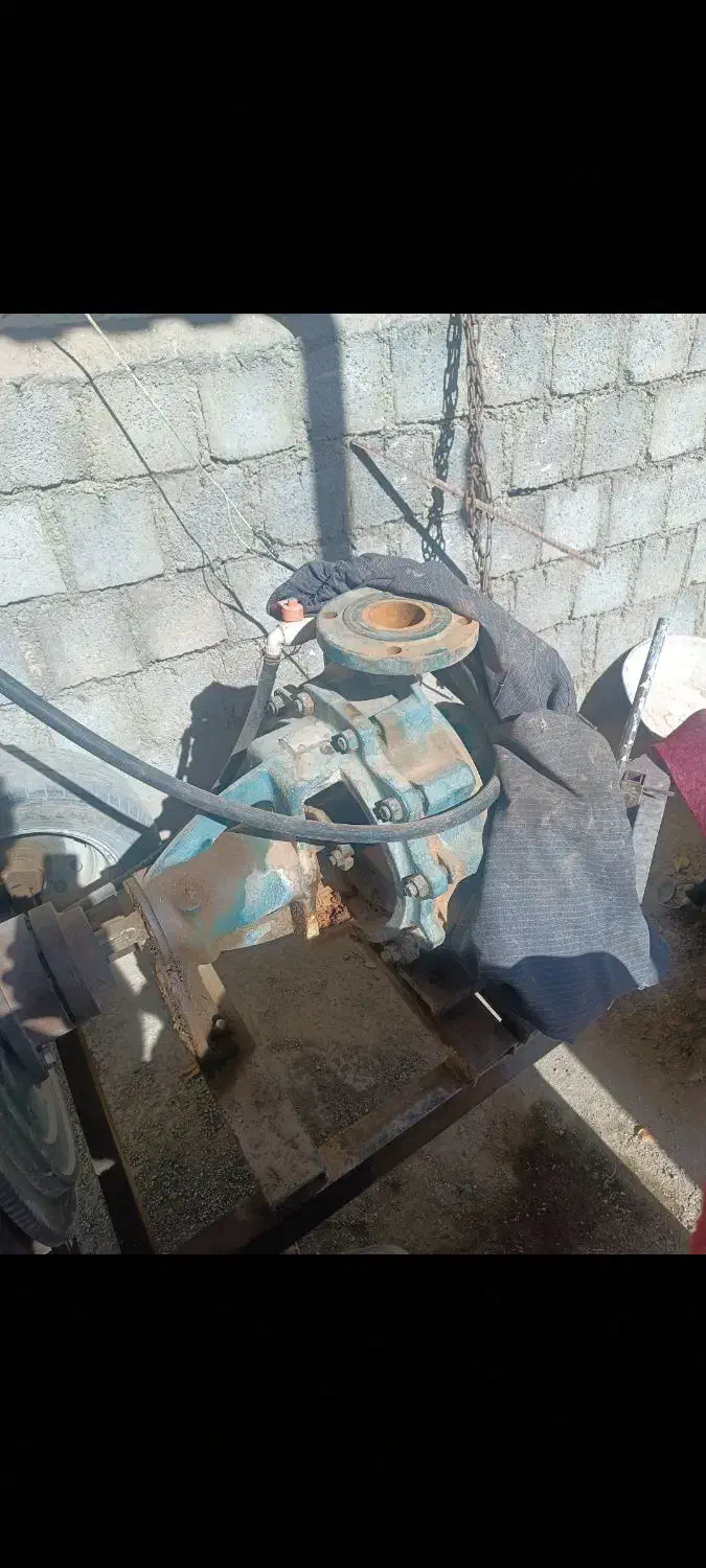 موتور اب چنگان همراه پمپ حلزونی ۲۲اسب بدون مشکل|ماشینآلات صنعتی|بوکان, |دیوار