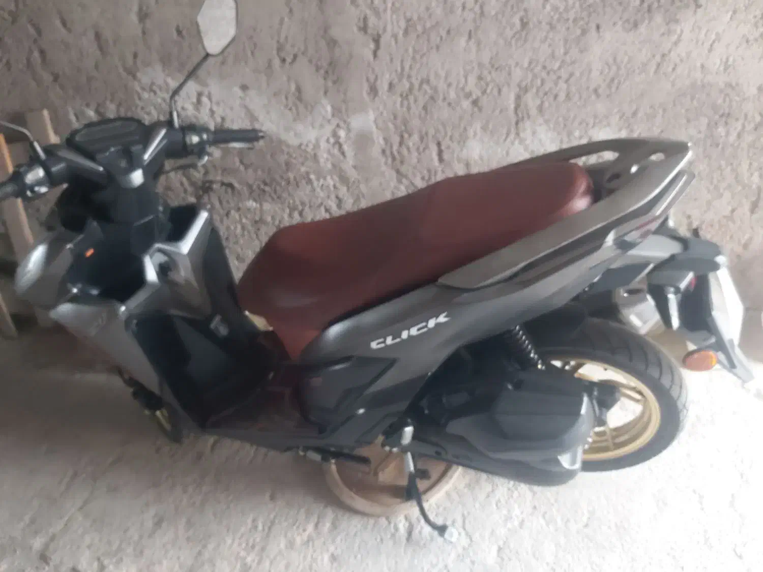 موتور|موتورسیکلت|صومعه‌سرا, |دیوار