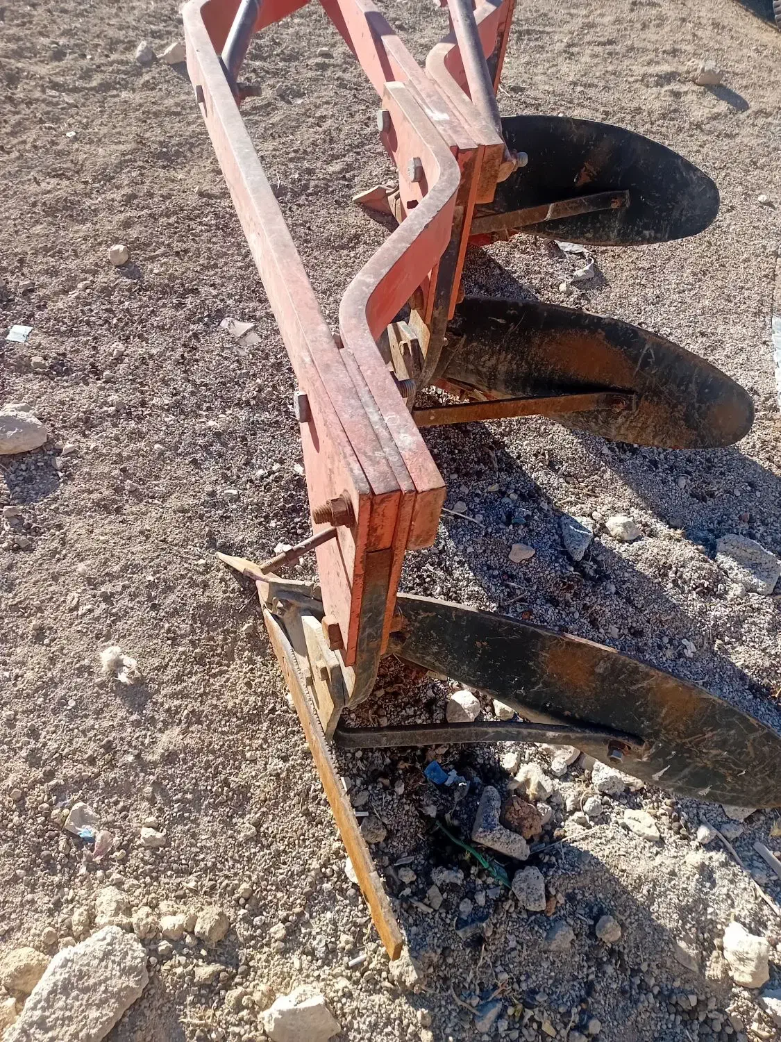 گاوسن درحد نو|حیوانات مزرعه|کوهدشت, |دیوار