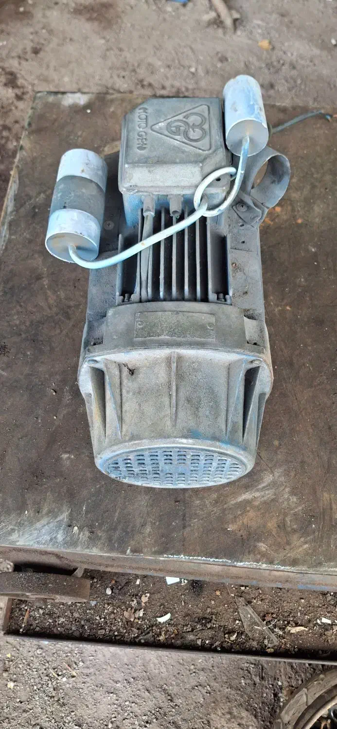 دینام|ماشین‌آلات صنعتی|رشت, پسیخان|دیوار