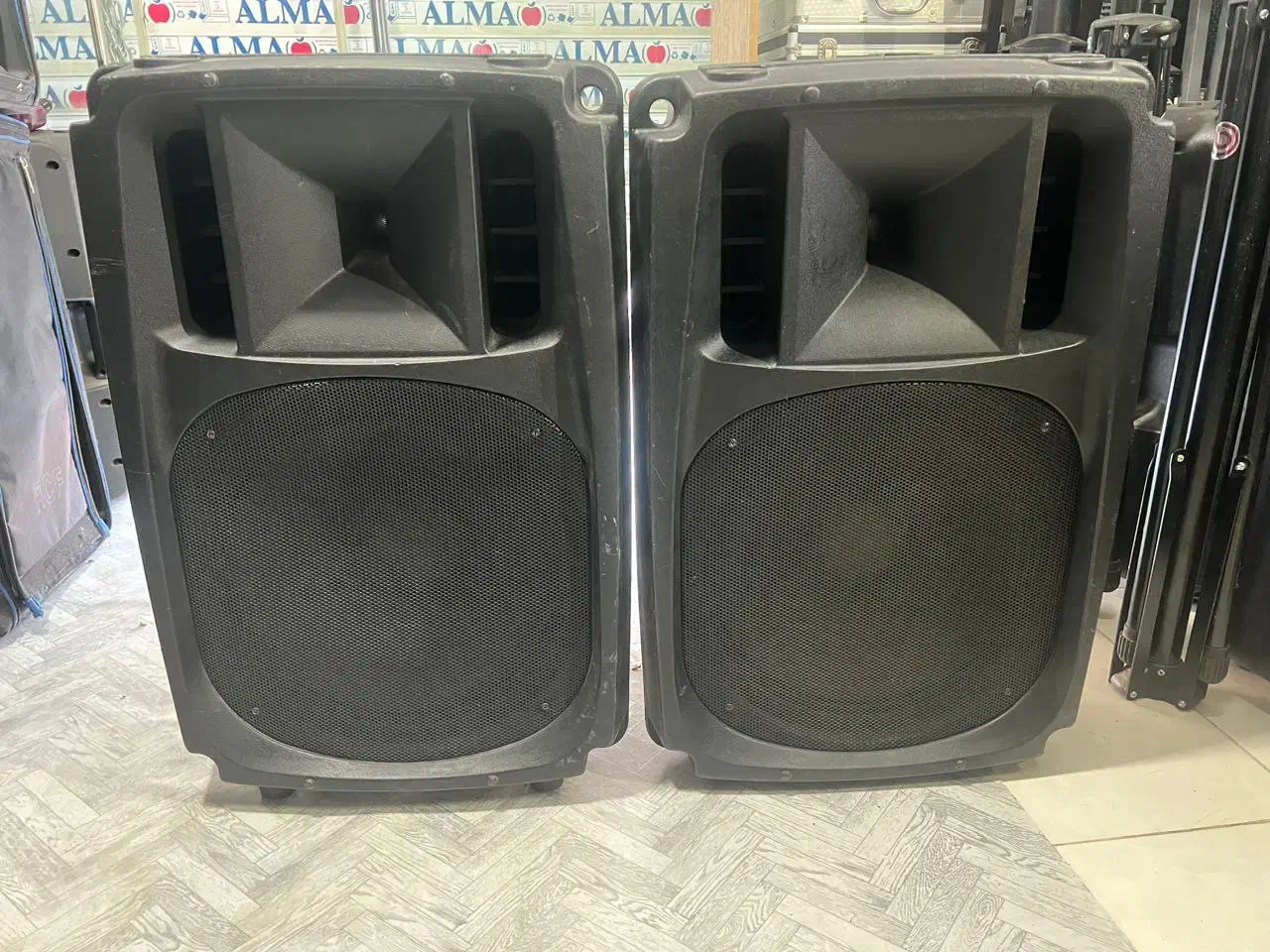 دایناکورد. باند پسیو طرح مونتاربو|صوتی و تصویری|دماوند, گیلاوند|دیوار