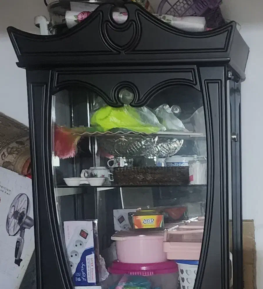 ۲عدد ویترین سالم|بوفه، ویترین، کنسول|رشت, جانبازان|دیوار