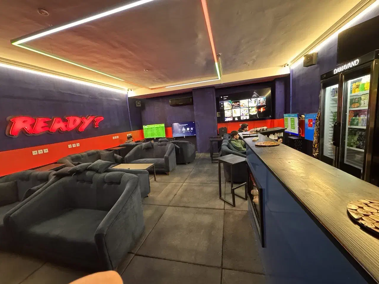 مبل دونفره در حد باضمانت ابر و پارچه|مبلمان خانگی و میز عسلی|گرگان, |دیوار