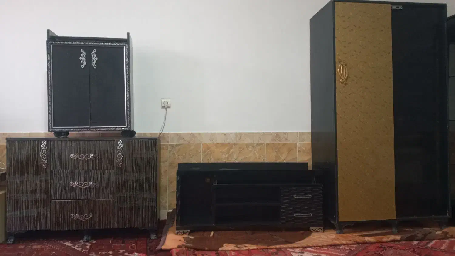 لوازم خانگی|جاکفشی، کمد، دراور|گوگان, |دیوار