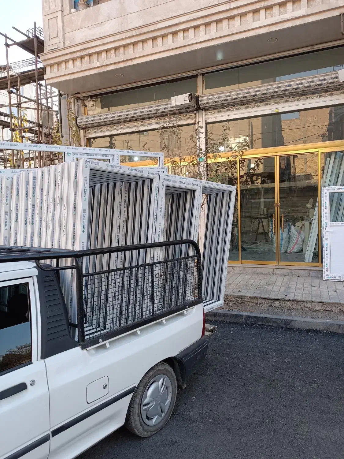 درب و پنجره دوجدارهUPVC|خدمات پیشه و مهارت|بهارستان, |دیوار