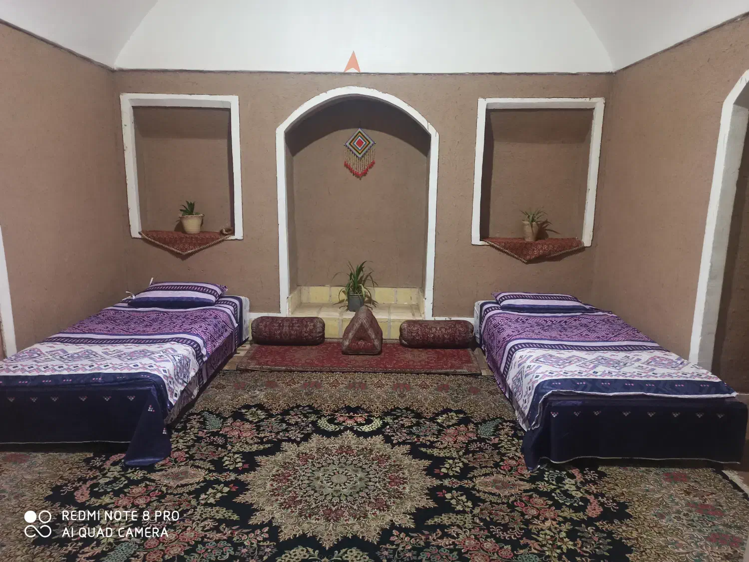 اقامتگاه شهریار|اجارهٔ کوتاهمدت آپارتمان و سوئیت|انار, |دیوار