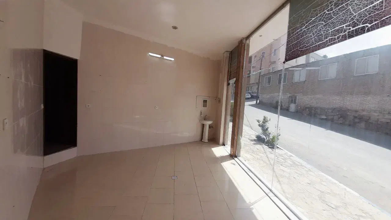 مغازه ۲۰ متری گلستان|اجارهٔ مغازه و غرفه|طرقبه, |دیوار