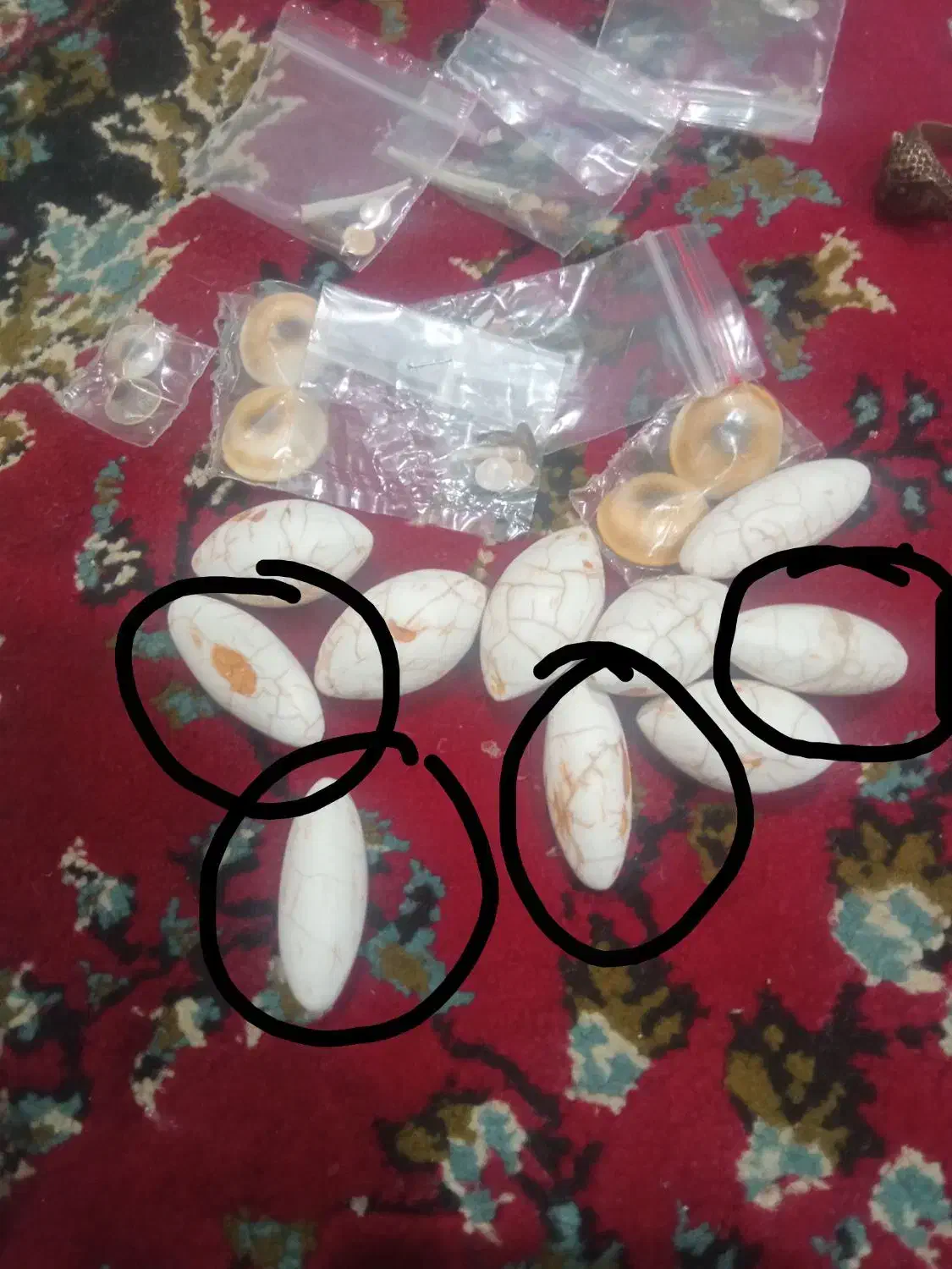 یاقوت هندی|جواهرات|گرگان, |دیوار