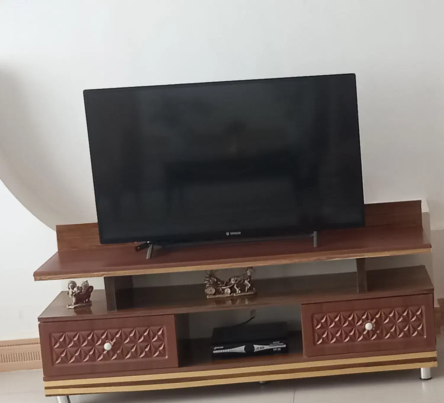 تلویزیون اسنوا|تلویزیون و پروژکتور|قوچان, |دیوار