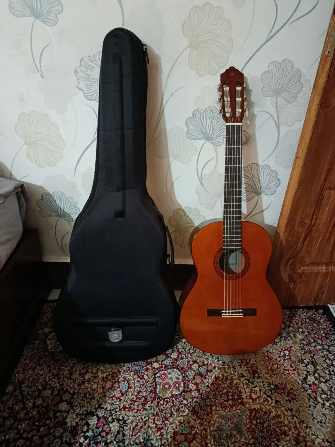 گیتار yamaha c40|گیتار، بیس، امپلیفایر|اهواز, زیتون کارمندی|دیوار
