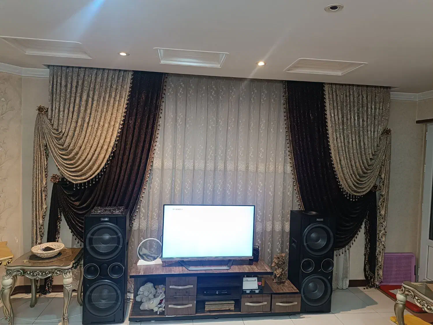 والان مخمل روسی|پرده، رانر، رومیزی|فردیس, شهرک راه آهن|دیوار