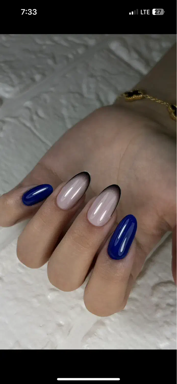 « انجام خدمات تخصصی ناخن به سبک روسی »|خدمات آرایشگری و زیبایی|تولم شهر, |دیوار