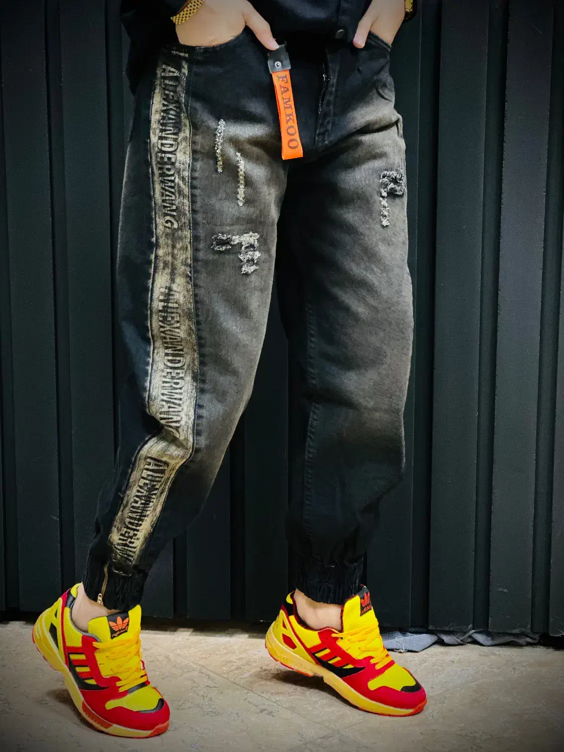 جاگر /دمپاکش/فقط۲روز|لباس|مشهد, هنرور|دیوار